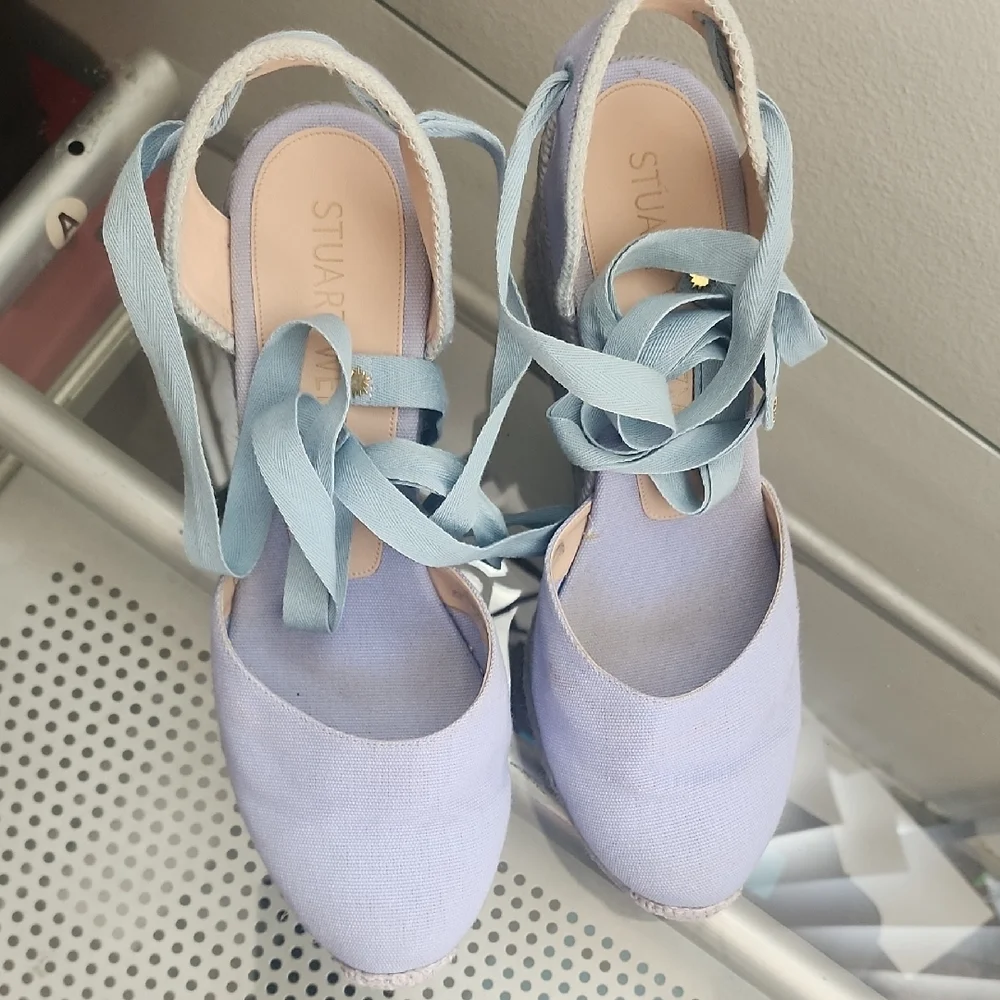 Stuart Weitzman beautiful stuart